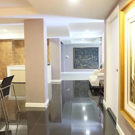 Aree Art Residence