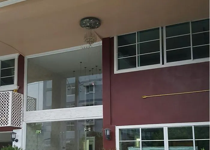 Inn Aree Art Bangkok