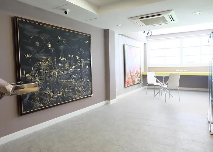여관 Aree Art